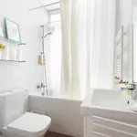 Dom wakacyjny Bright Center, 10m From Subway, 6 Rooms, Up To 20 Ppl